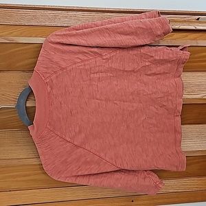 Universal Thread Salmon Colored Top